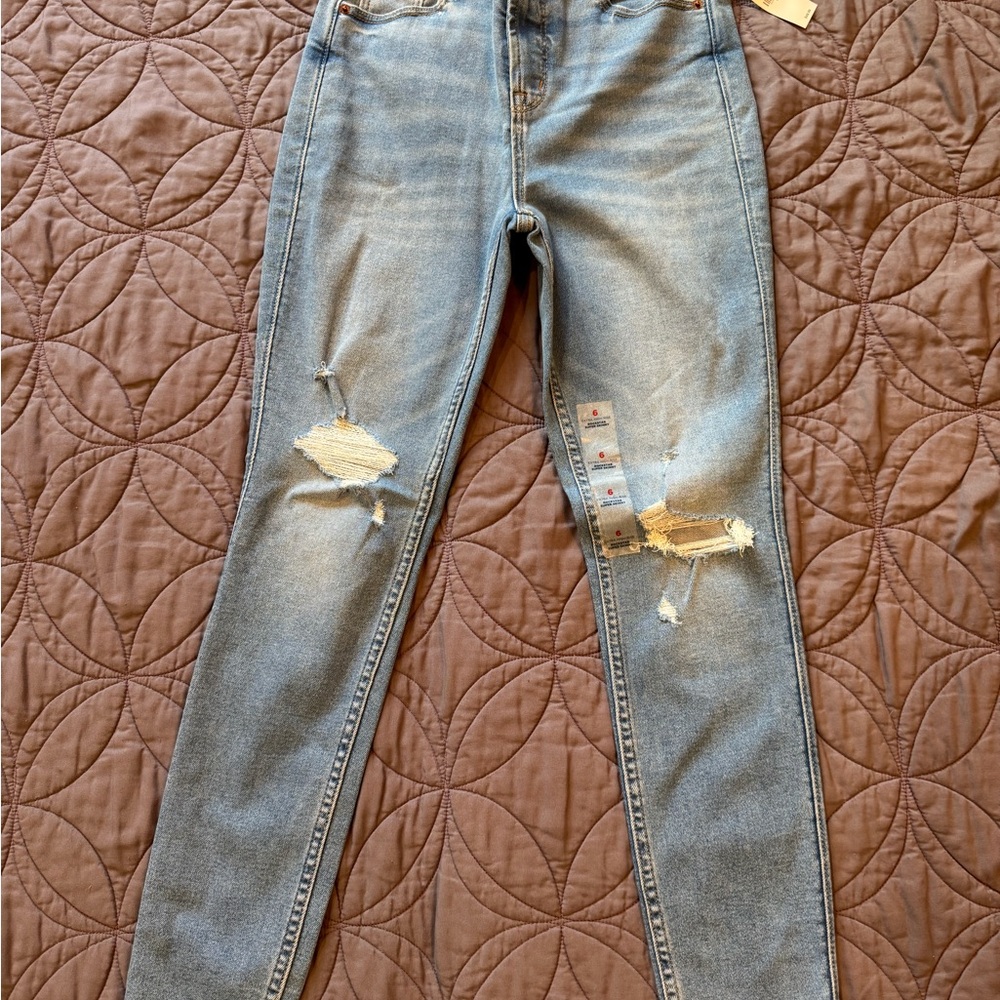 Old Navy Light Blue Rockstar Super Skinny Ripped Jeans